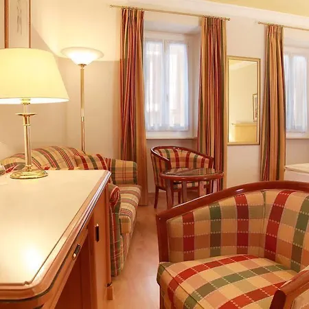 מלון Boutique-hotel Antica Posta 3*